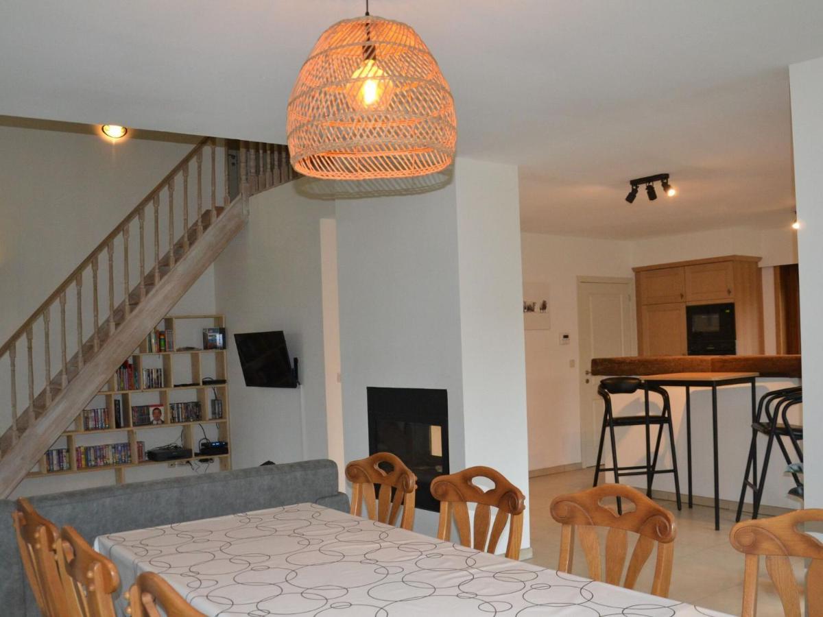 Welcoming Villa In Puivelde With Terrace Garden Barbeque Εξωτερικό φωτογραφία